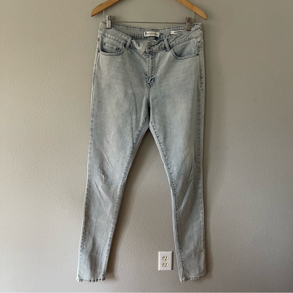 Cider Light Wash Skinny Jeans - Women's